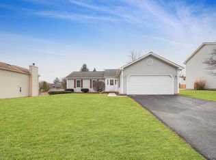 505 Independence Ave, South Elgin, IL 60177