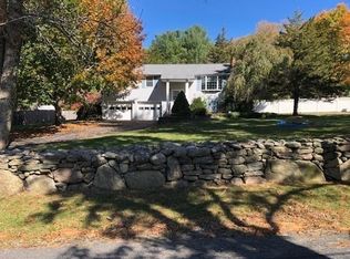103 Upper Gore Rd, Webster, MA 01570