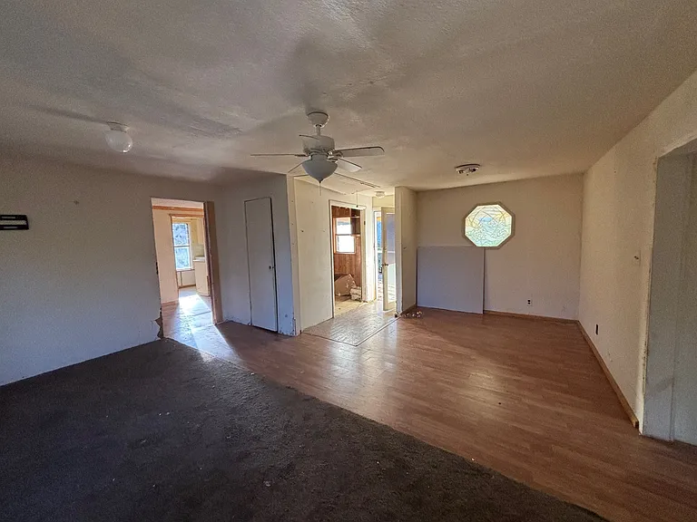 225 County Road 4090 — Photo 10