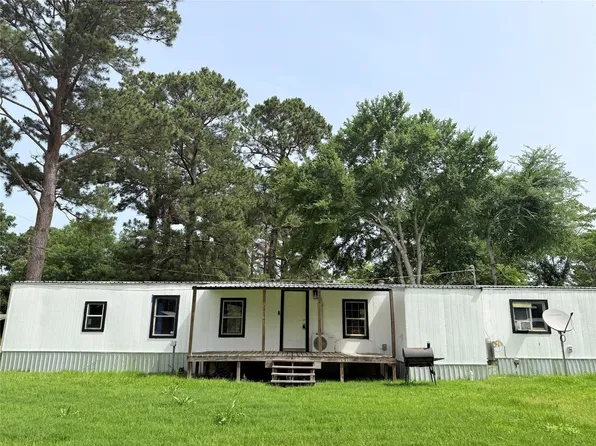 7729 Cutter Dr, Coffee City, TX 75763