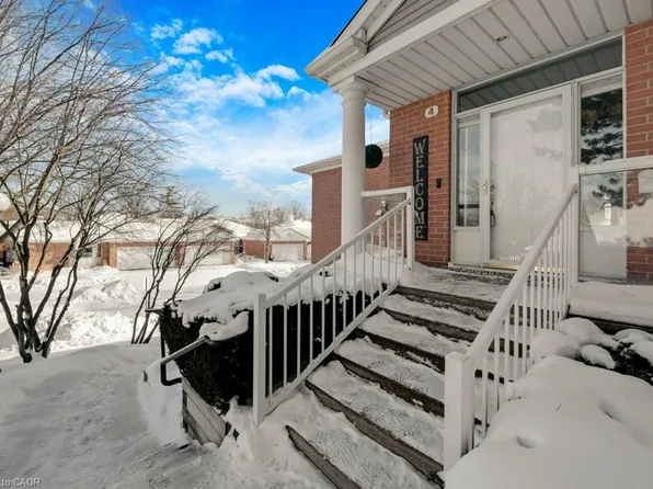 341 George St N #4, Cambridge, ON N1S 4X7