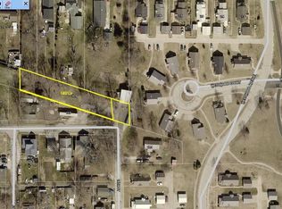1414 1/2 Jackson St, Washington, IN 47501