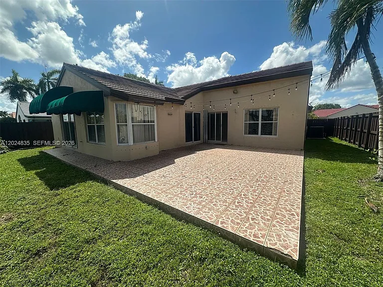 16280 SW 77th Ter — Photo 15