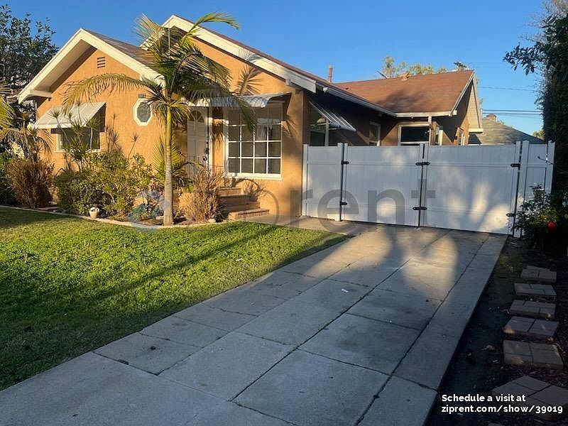 1st image of 3758 Brayton Ave