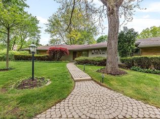 6755 Old Creek Rd, Bloomfield Hills, MI 48301