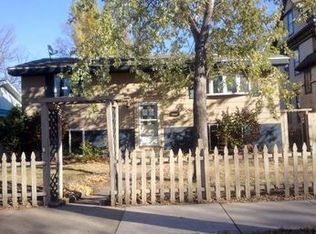 1522 Dupont Ave N, Minneapolis, MN 55411