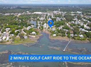 399 Elizabeth Dr, Murrells Inlet, SC 29576