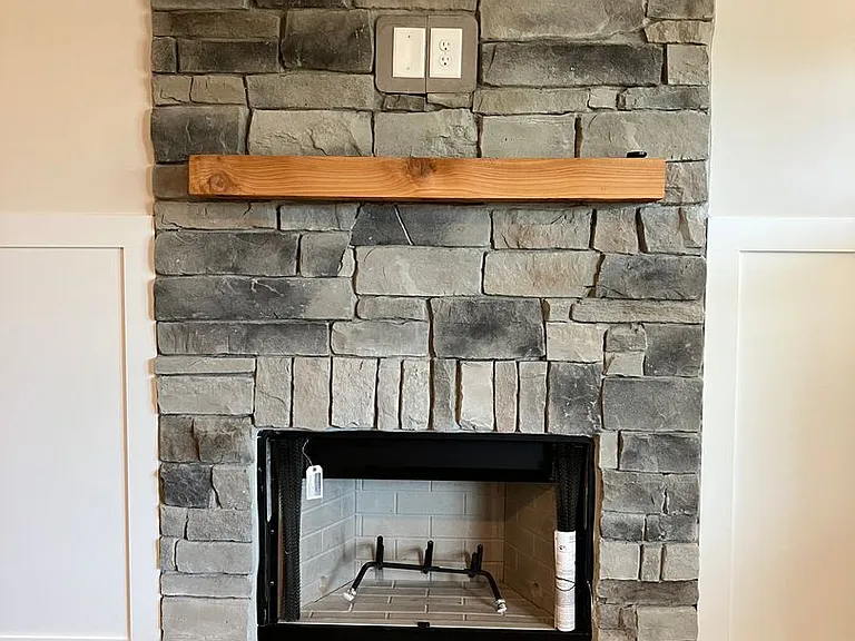 291 Stratford Ln — Photo 10