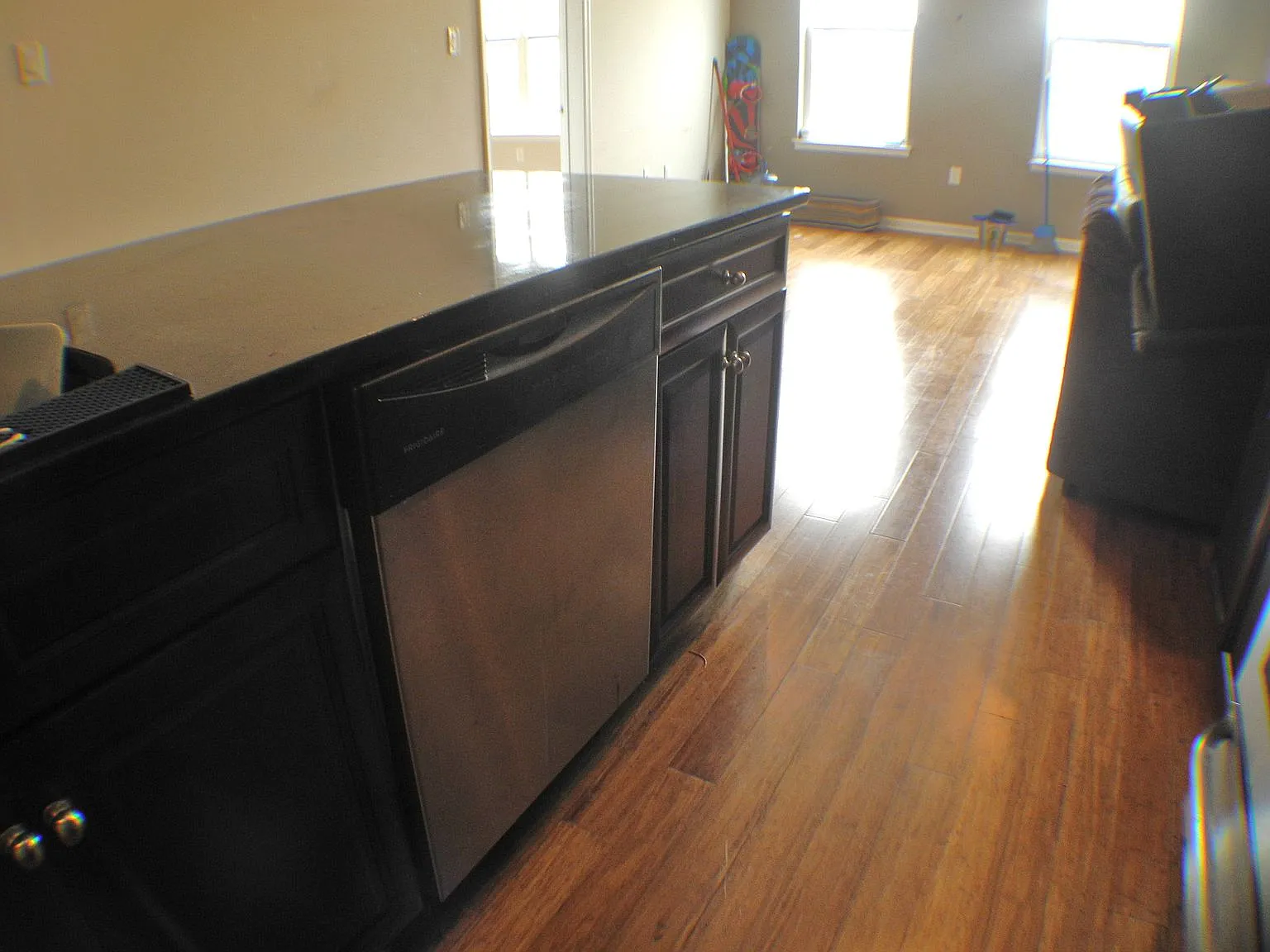 1509 W Girard Ave — Photo 3