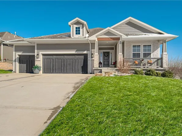 19514 W 115th Ct, Olathe, KS 66061