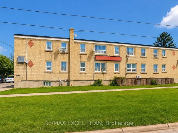 1201 Cedar St, Oshawa, ON