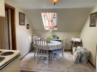 225 Juanita Dr, Liverpool, NY 13090