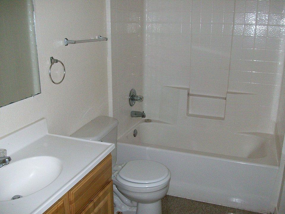 2nd image of 720 S 16th St #A