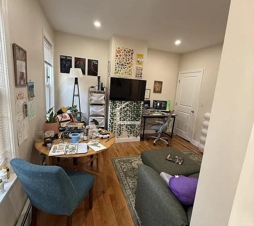 41 Cameron St #4