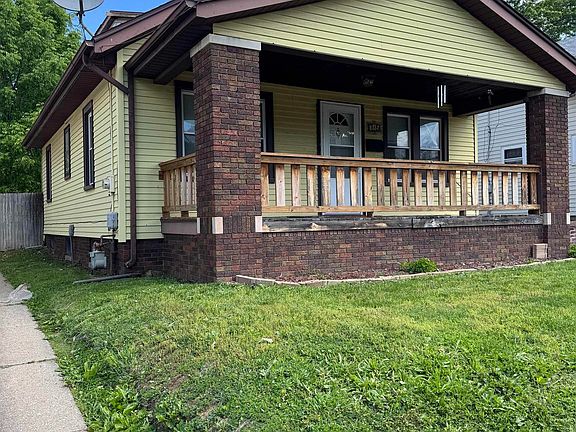 4th image of 715 W Corrington Ave