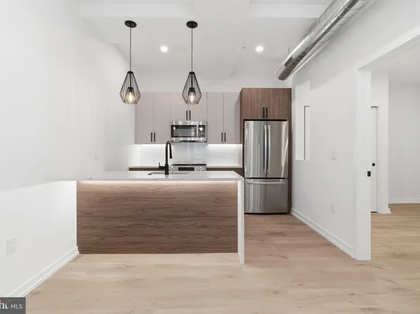 1232 Chancellor St #3C, Philadelphia, PA 19107