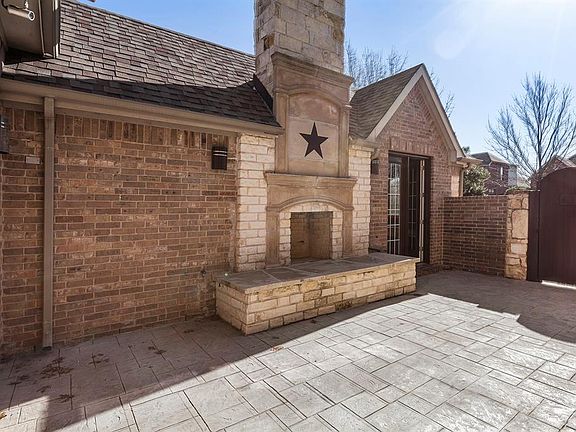 4th image of 4637 Chapel Creek Dr