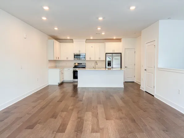 159 John Vanzandt Dr, Hopewell Township, NJ 08560