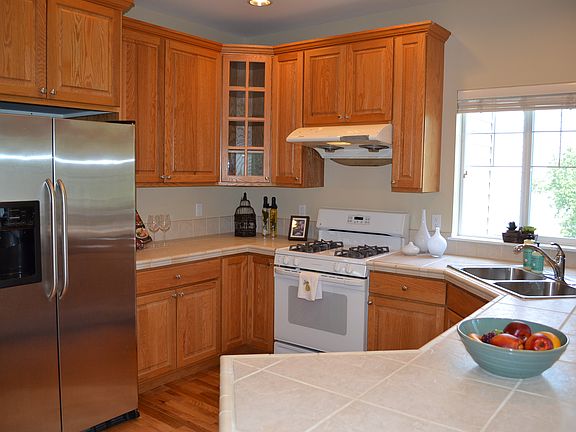 2nd image of 13107 NE 70th Dr
