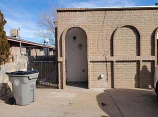 2810 E Glen Dr #B, El Paso, TX 79936