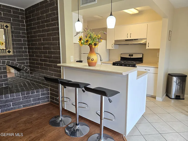 500 Thunderbird Dr #116 — Photo 17