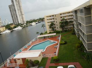 2999 Point East Dr APT C614, Aventura, FL 33160