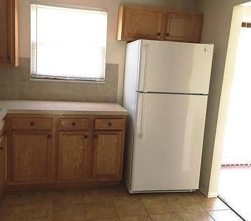 4th image of 2512 Hoover Ct