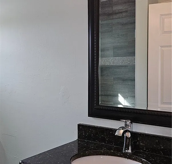 1626 Grace Ave — Photo 21