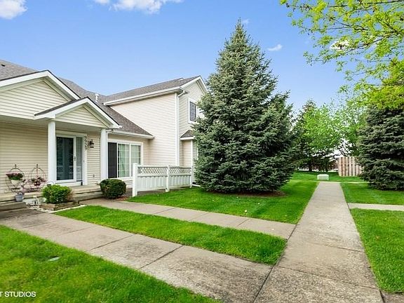 4th image of 9929 Sunflower Pl
