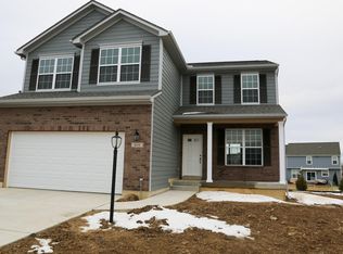 400 Hines Cir, Washington Township, OH 45458