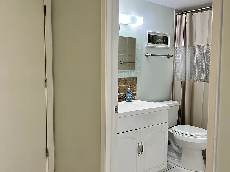 10145 NW 9th Street Cir — Photo 12