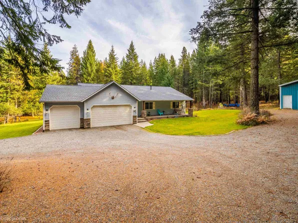 8010 N Garry Ln, Newman Lake, WA 99025
