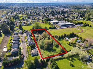 950 25th St SE, Puyallup, WA