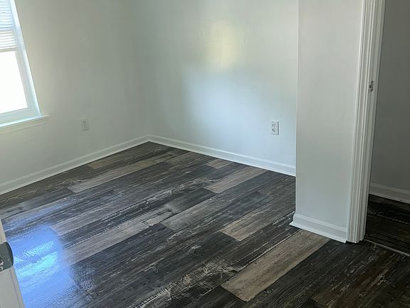 4th image of 715 Old Dora Rd #B
