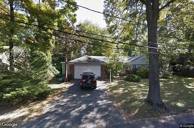 2nd image of 7 Chadwick Rd
