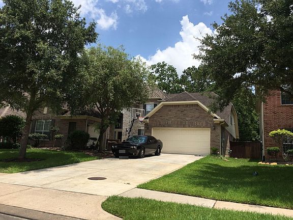 3rd image of 206 Forest Creek Dr