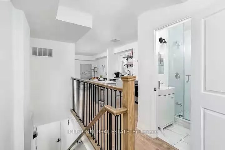 3 bed, $4,350 — Photo 3