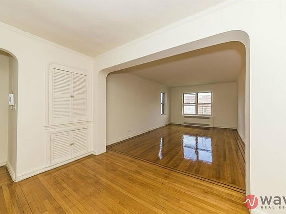 4th image of 6864 Yellowstone Blvd #67B