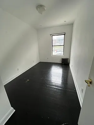 Rented by Gugenheim Realty LLC | media 11