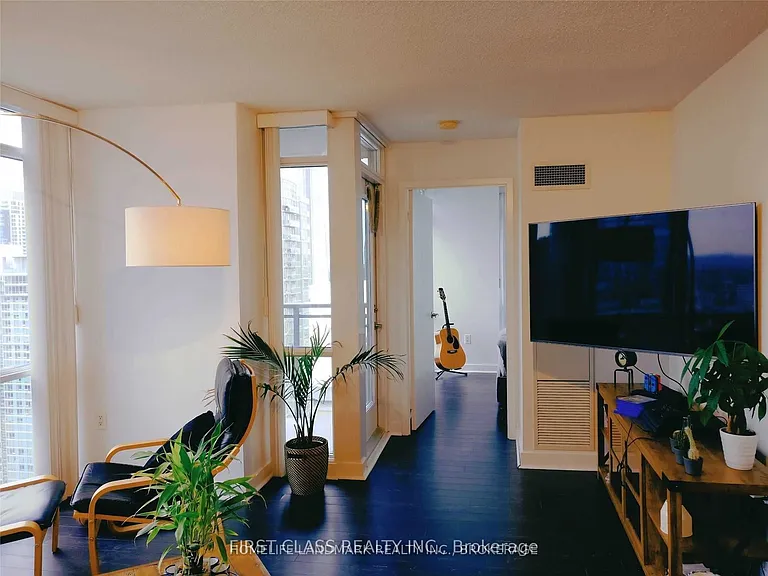 11 Brunel Ct #4106 — Photo 3