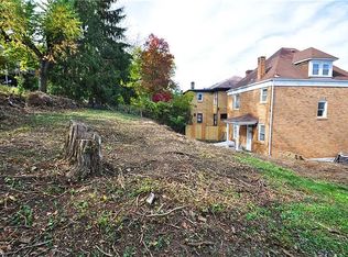 1044 Flemington St, Pittsburgh, PA 15217