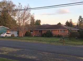 26227 SE 426th St, Enumclaw, WA 98022