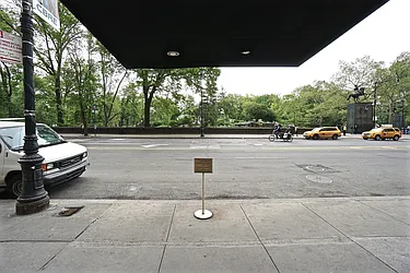 Rented by Bizzarro Agency