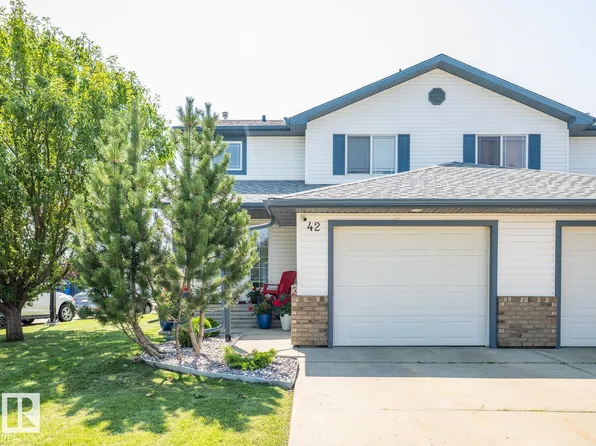 450 Hyndman Cres NW #42, Edmonton, AB T5A 0E2