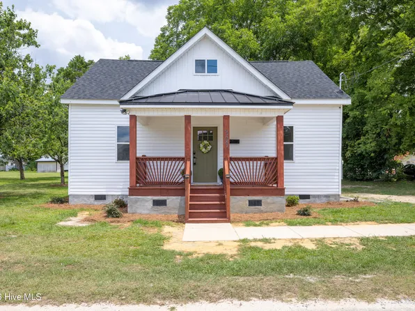 309 Stetson Street, Clinton, NC 28328