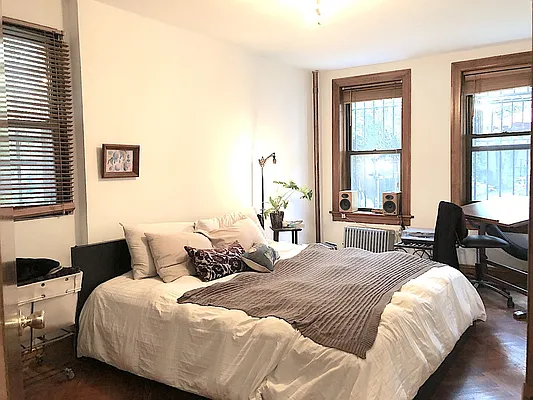 Rented by Compass | media 6