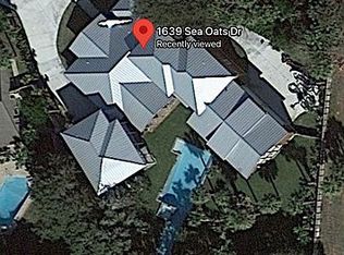 1639 Sea Oats Dr, Atlantic Beach, FL 32233