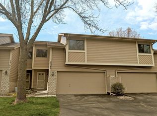 15197 Patricia Ct, Eden Prairie, MN 55346