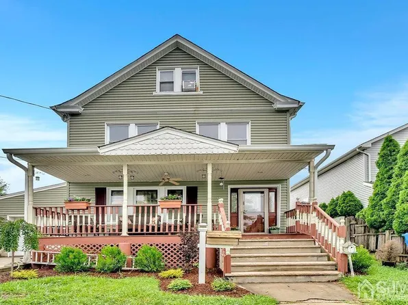 41 Emmett Ave, Hopelawn, NJ 08861