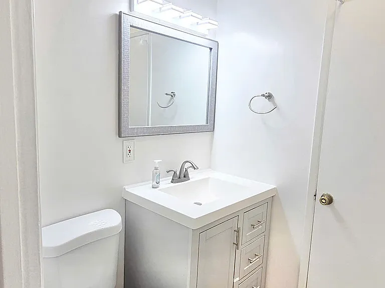 12472 Topaz St — Photo 12
